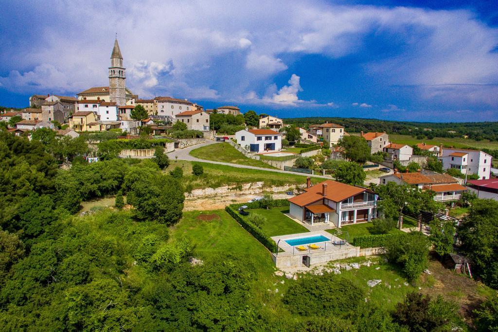 Villa Parenzana วิชยาน ภายนอก รูปภาพ