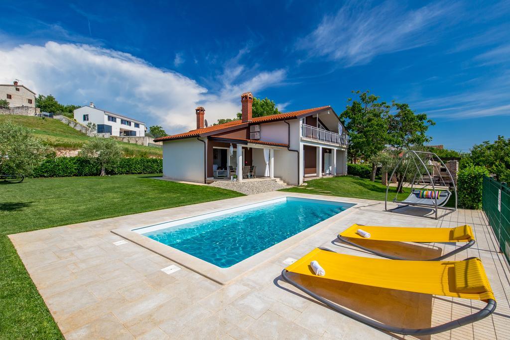 Villa Parenzana วิชยาน ภายนอก รูปภาพ