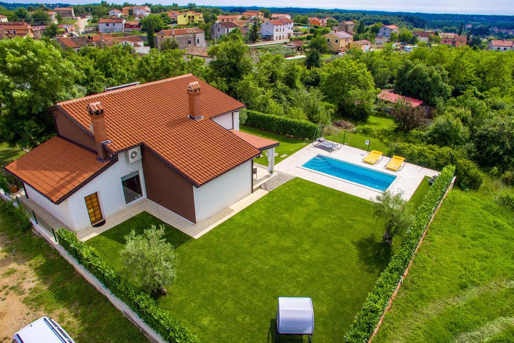 Villa Parenzana วิชยาน ภายนอก รูปภาพ