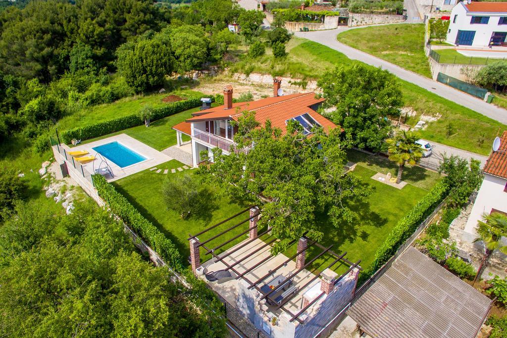 Villa Parenzana วิชยาน ภายนอก รูปภาพ